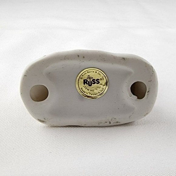 Vintage Russ Berrie & Co. Waving Child on Sleigh with Tree Item No 9734 - Picture 5 of 7